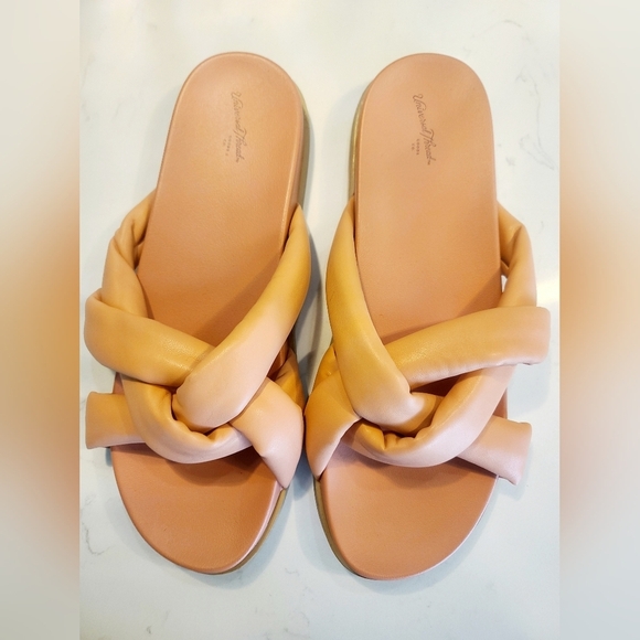 Light pink leather sandals target 🎯 size 11 - Picture 1 of 5